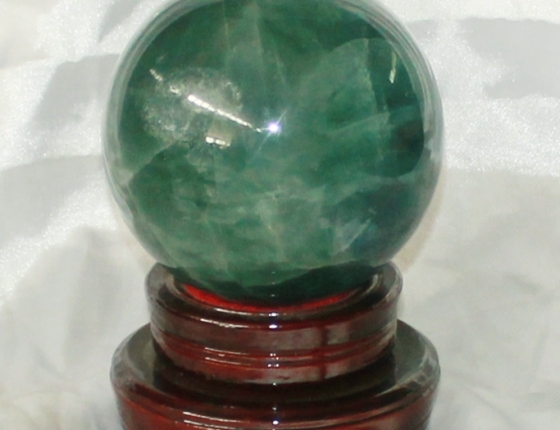 Quả cầu thạch anh màu xanh
